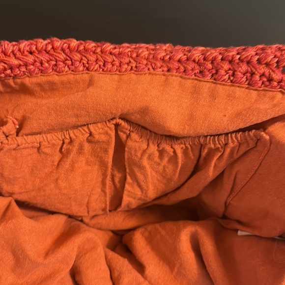 Sakroots Crochet Bucket Bag - Burnt Orange - Picture 8 of 8